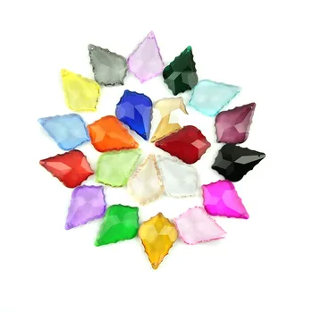 1ks Různé Barvy 50mm Crystal Maple Leaf Lustr Přívěsky Skleněné Doma X-Mas Výzdoba Feng Shui Osvětlení Svatební Dekorace