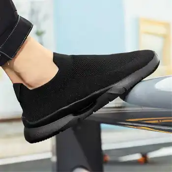 číslo 40 velikost 39 sepatu koš Skateboarding značkové pánské boty khaki pánské sportovní tenisky z druhé ruky botasky snackers YDX1